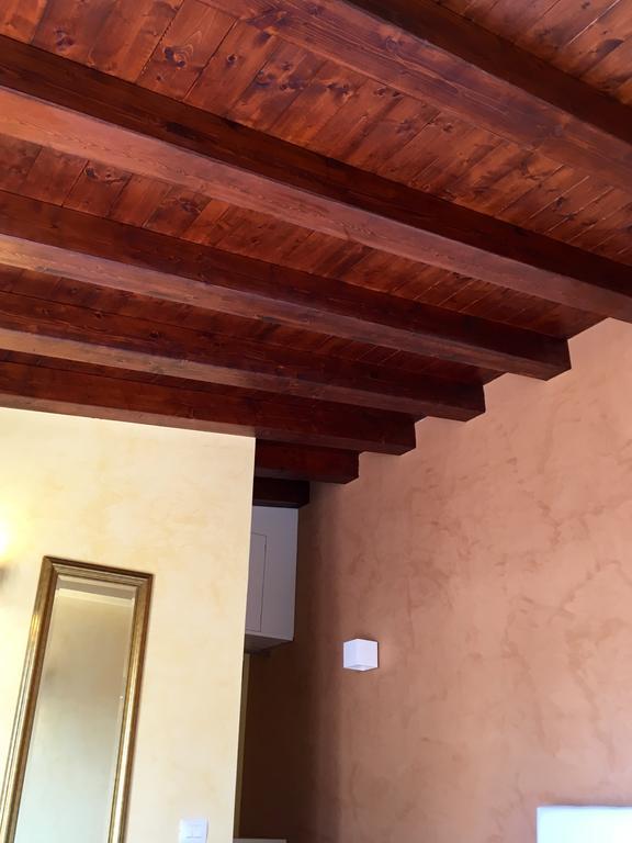 Palazzo Eliss Bed & Breakfast Margherita Di Savoia Ruang foto