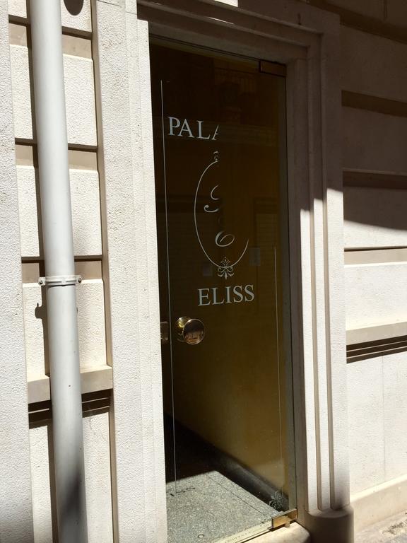 Palazzo Eliss Bed & Breakfast Margherita Di Savoia Bagian luar foto